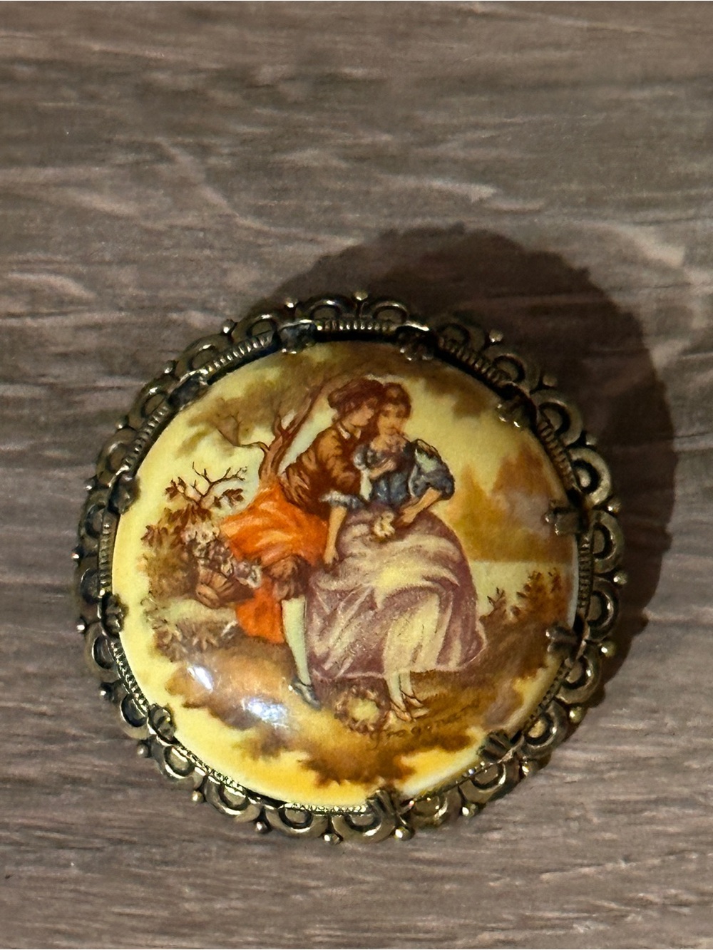 Vintage Fragonard Courting Couple Porcelain Brooch Gold Tone Frame West Germany